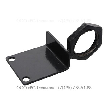 1636008682 BRACKET OIL DRAIN PUMP JD