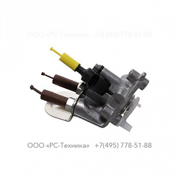 1638134500 DEF INJECTION NOZZLE